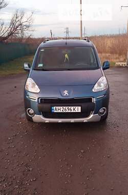 Мінівен Peugeot Partner 2012 в Чорнобаї