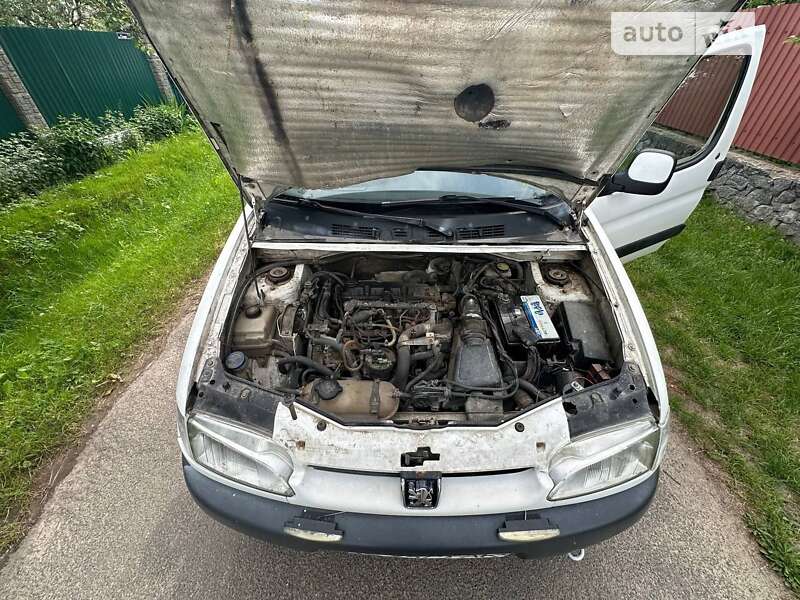 Мінівен Peugeot Partner 2002 в Шумську фото 15 Мінівен Peugeot Partner 2002 в Шумську