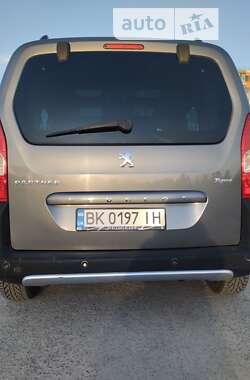 Минивэн Peugeot Partner 2010 в Вараше