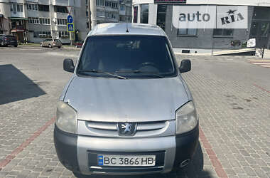 Минивэн Peugeot Partner 2007 в Новояворовске