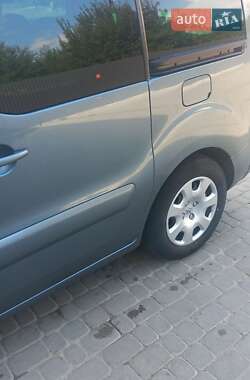 Минивэн Peugeot Partner 2012 в 