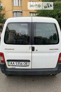 Грузовой фургон Peugeot Partner 2006 в 