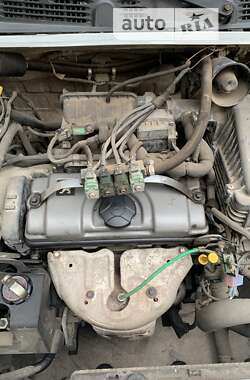 Грузовой фургон Peugeot Partner 2006 в 