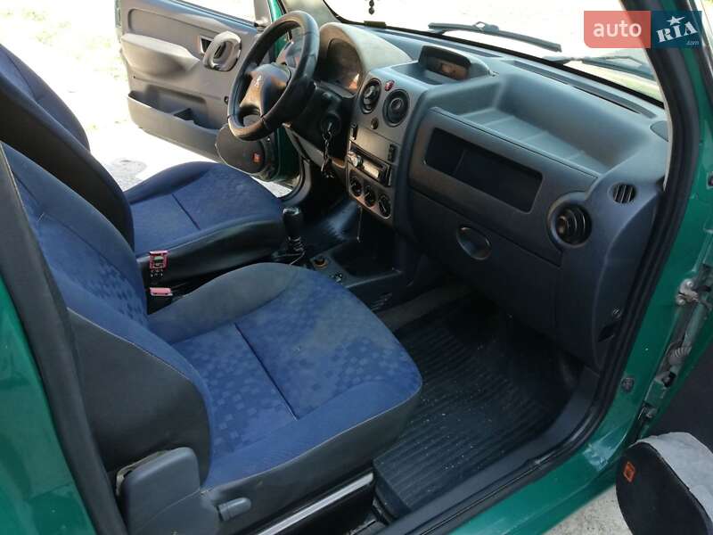 Минивэн Peugeot Partner 2006 в Миргороде