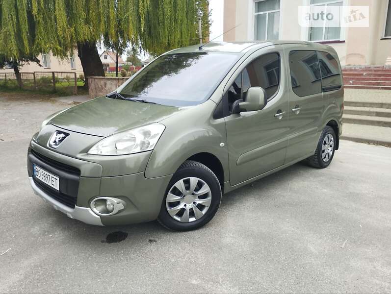 Мінівен Peugeot Partner 2009 в Тернополі