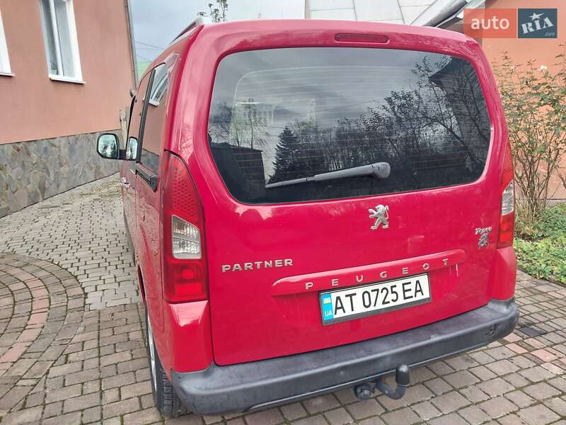 Мінівен Peugeot Partner 2010 в Івано-Франківську