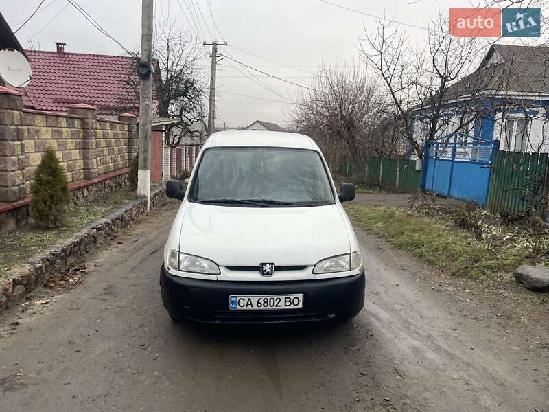 Минивэн Peugeot Partner 2000 в Новоархангельске