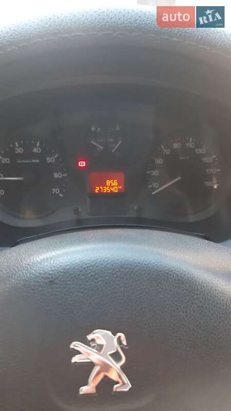 Мінівен Peugeot Partner 2017 в Здолбуніві фото 6 Мінівен Peugeot Partner 2017 в Здолбуніві