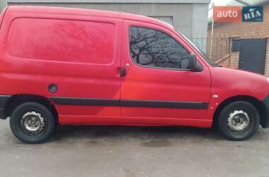 Вантажний фургон Peugeot Partner 2007 в Кропивницькому