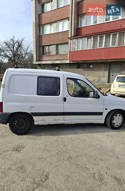 Вантажний фургон Peugeot Partner 1998 в Львові