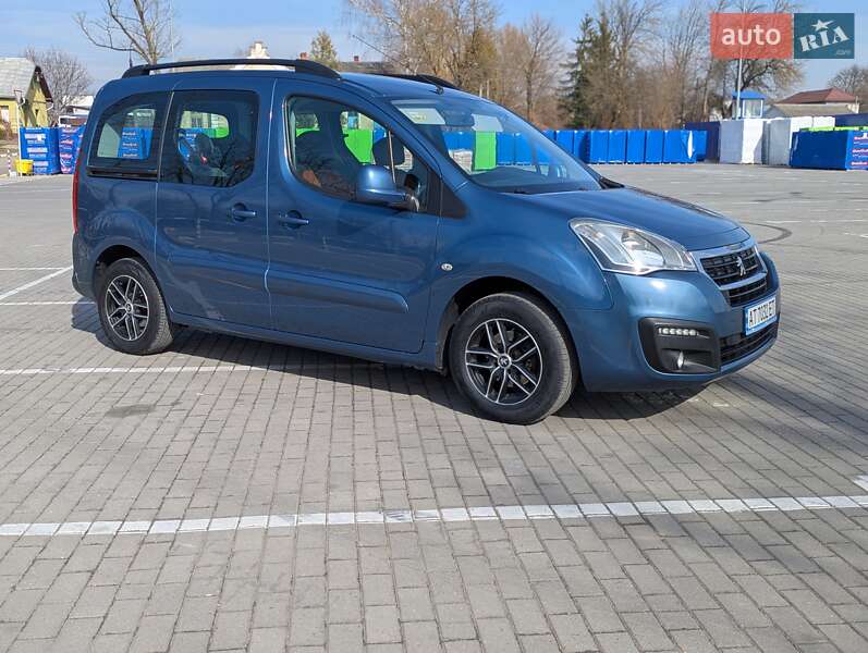 Мінівен Peugeot Partner 2015 в Коломиї