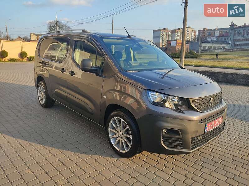 Минивэн Peugeot Partner 2023 в Хмельницком