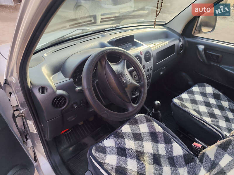 Минивэн Peugeot Partner 2008 в Полтаве