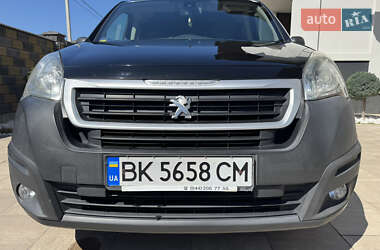 Вантажний фургон Peugeot Partner 2016 в 