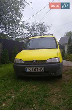Минивэн Peugeot Partner 1999 в Тячеве