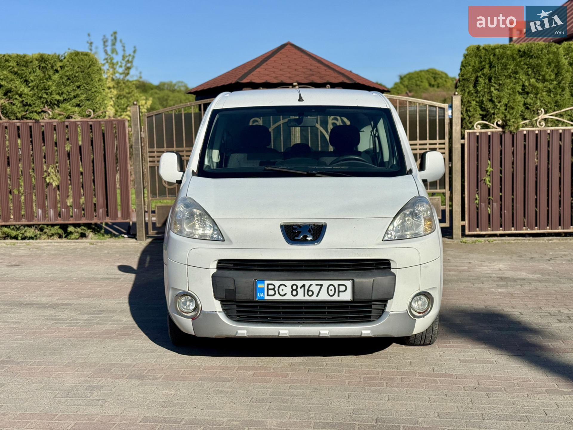 2011 Peugeot Partner - мініатюра 3