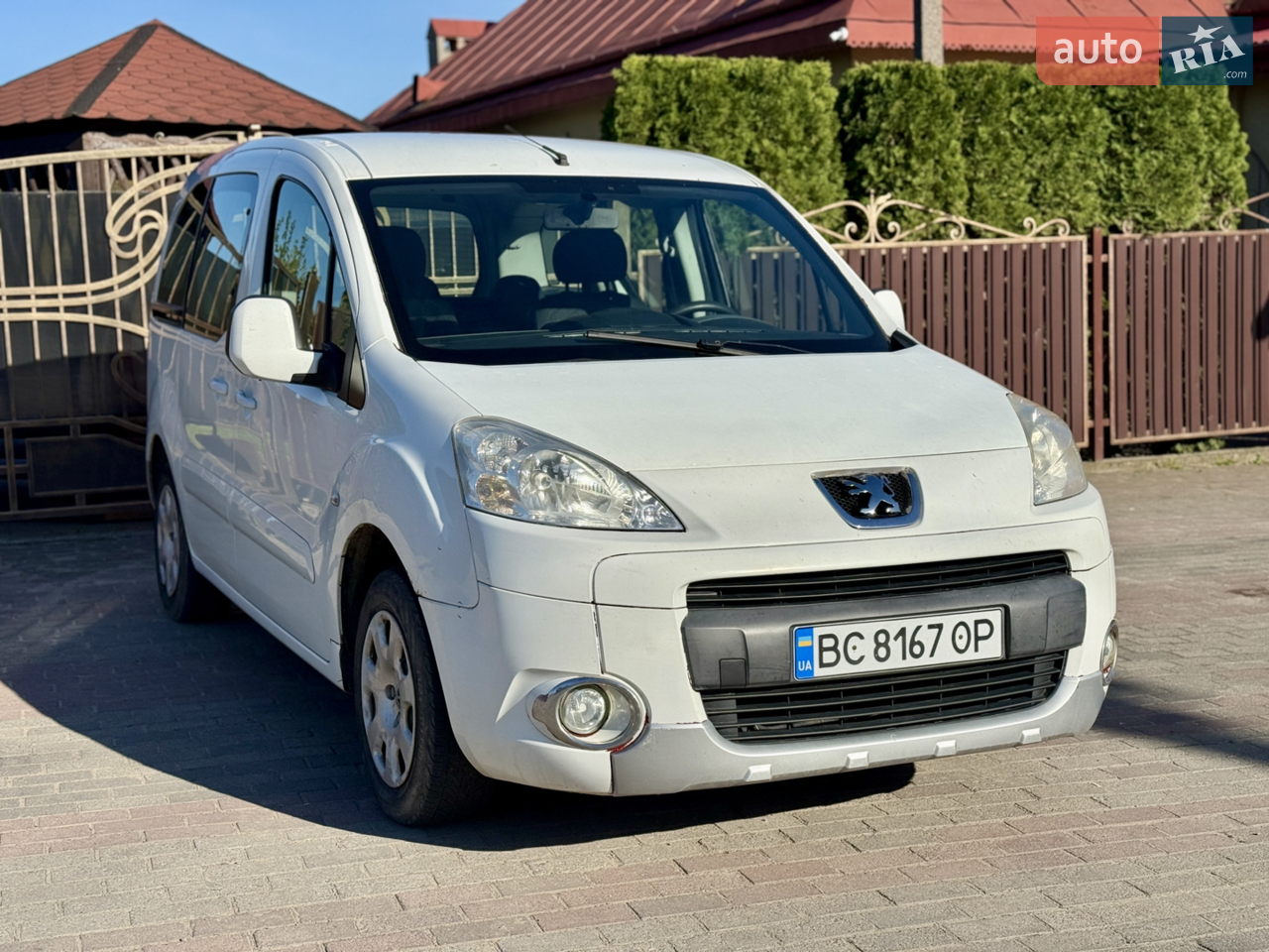2011 Peugeot Partner - мініатюра 11