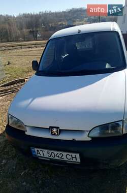 Мінівен Peugeot Partner 2001 в Надвірній