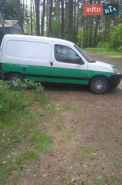 Грузовой фургон Peugeot Partner 2003 в 