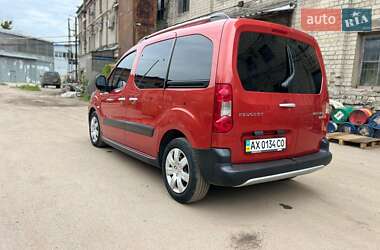 Минивэн Peugeot Partner 2011 в 