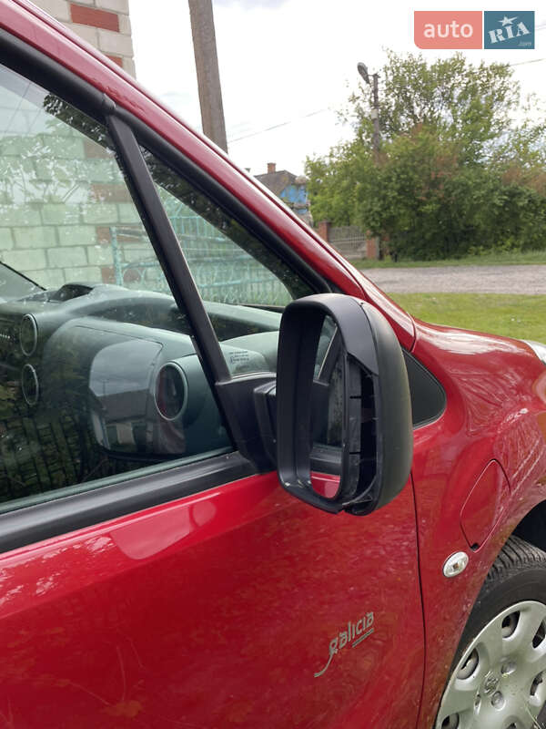 Вантажний фургон Peugeot Partner 2013 в Володимирі фото 27 Вантажний фургон Peugeot Partner 2013 в Володимирі