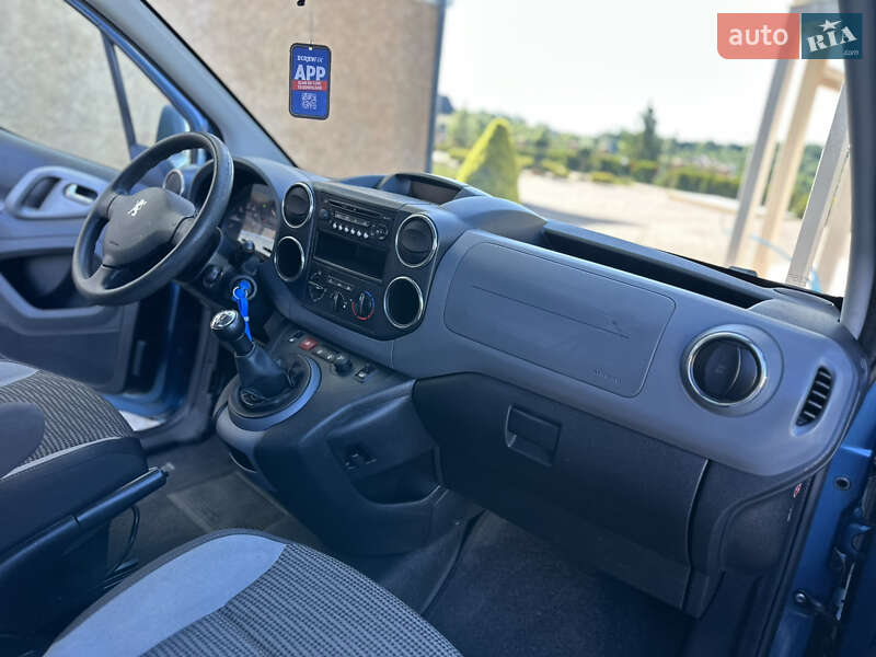 Минивэн Peugeot Partner 2011 в Дрогобыче