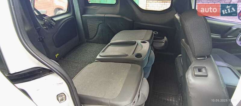 Минивэн Peugeot Partner 2012 в Николаеве