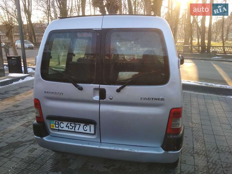 Мінівен Peugeot Partner 2006 в Самборі
