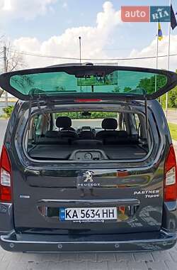 Минивэн Peugeot Partner 2017 в 
