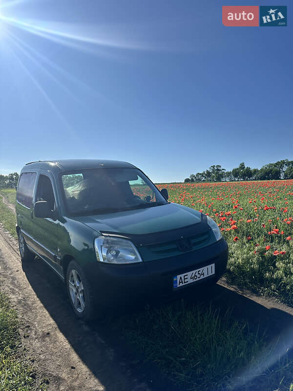 Мінівен Peugeot Partner 2004 в 