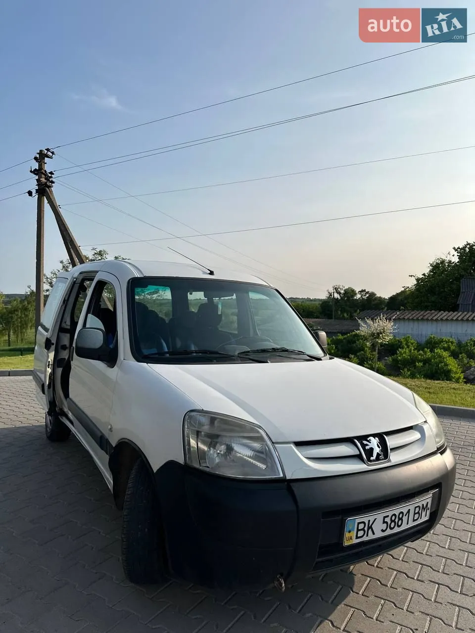2010 Peugeot Partner - мініатюра 15