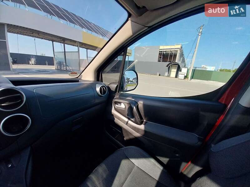 Минивэн Peugeot Partner 2009 в Луцке