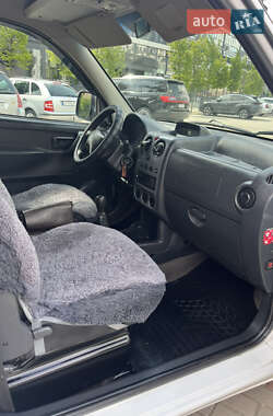 Мінівен Peugeot Partner 2006 в 