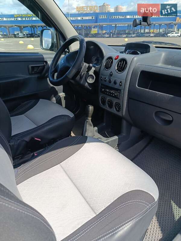 Минивэн Peugeot Partner 2004 в Киеве фото 12 Минивэн Peugeot Partner 2004 в Киеве