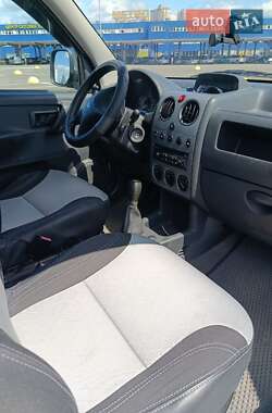 Минивэн Peugeot Partner 2004 в 