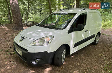 Вантажопасажирський фургон Peugeot Partner 2011 в Ходореві