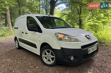 Вантажопасажирський фургон Peugeot Partner 2011 в 
