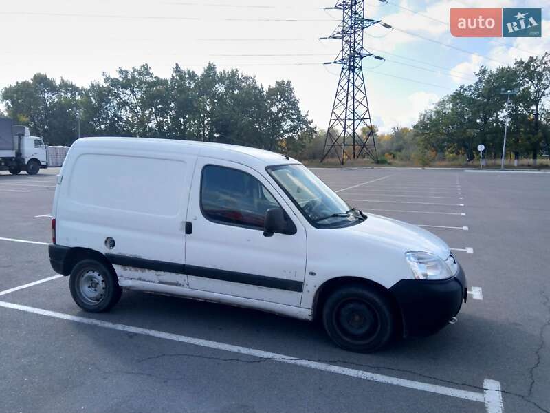 Вантажний фургон Peugeot Partner 2010 в Одесі