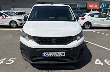 Грузопассажирский фургон Peugeot Partner 2021 в 
