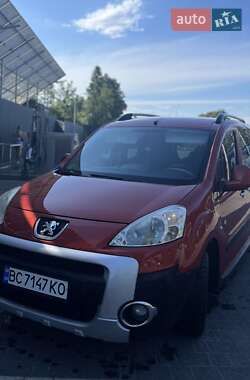Мінівен Peugeot Partner 2010 в Самборі