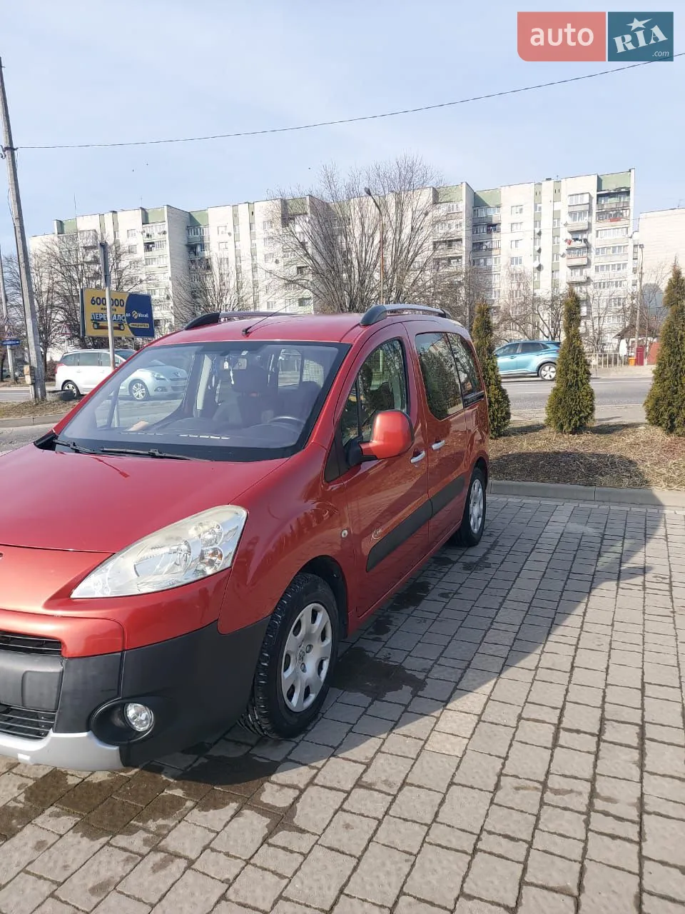 2011 Peugeot Partner - мініатюра 14