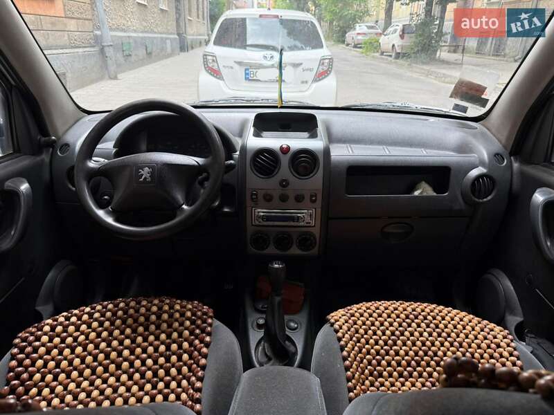 Минивэн Peugeot Partner 2004 в Львове