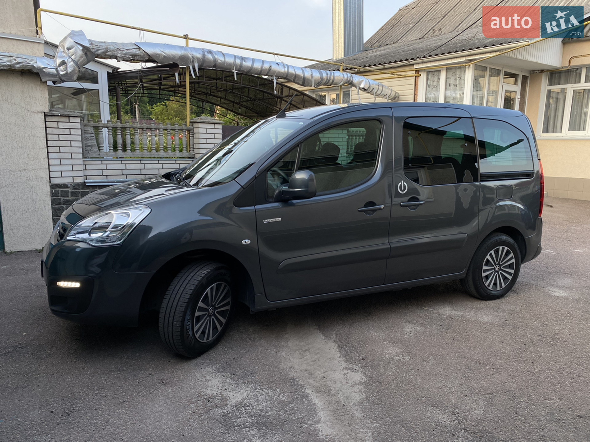 2018 Peugeot Partner - мініатюра 8