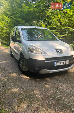 Мінівен Peugeot Partner 2011 в Калуші