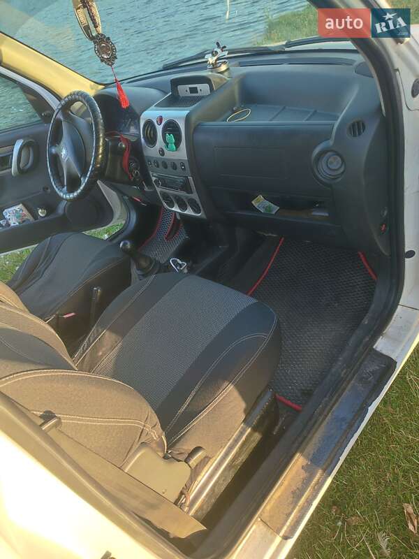 Минивэн Peugeot Partner 2003 в Тернополе фото 6 Минивэн Peugeot Partner 2003 в Тернополе