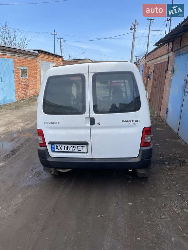 Другие грузовики Peugeot Partner 2011 в Харькове