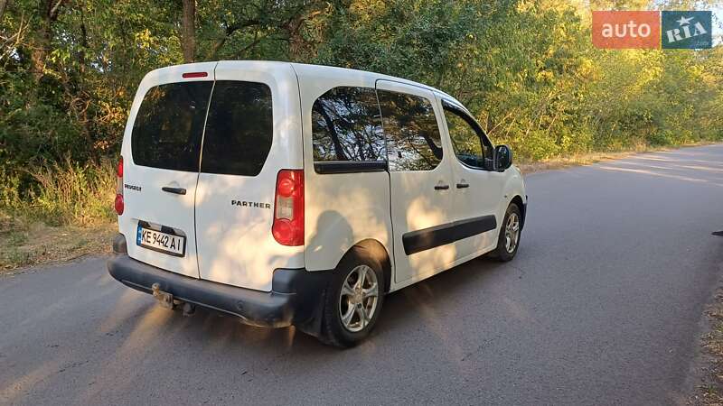 Мінівен Peugeot Partner 2009 в Дніпрі