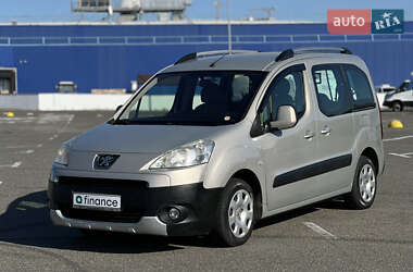 Мінівен Peugeot Partner 2008 в Києві
