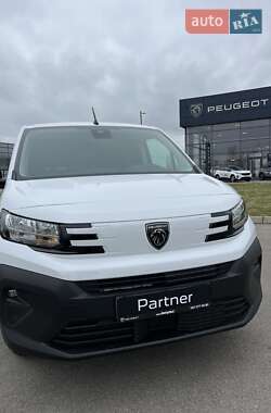 Грузопассажирский фургон Peugeot Partner 2024 в 