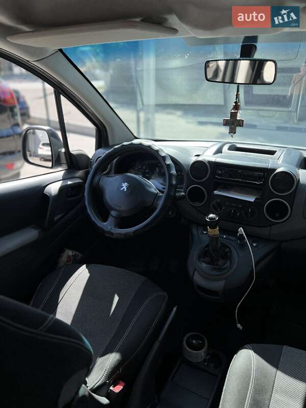 Минивэн Peugeot Partner 2016 в Запорожье фото 10 Минивэн Peugeot Partner 2016 в Запорожье